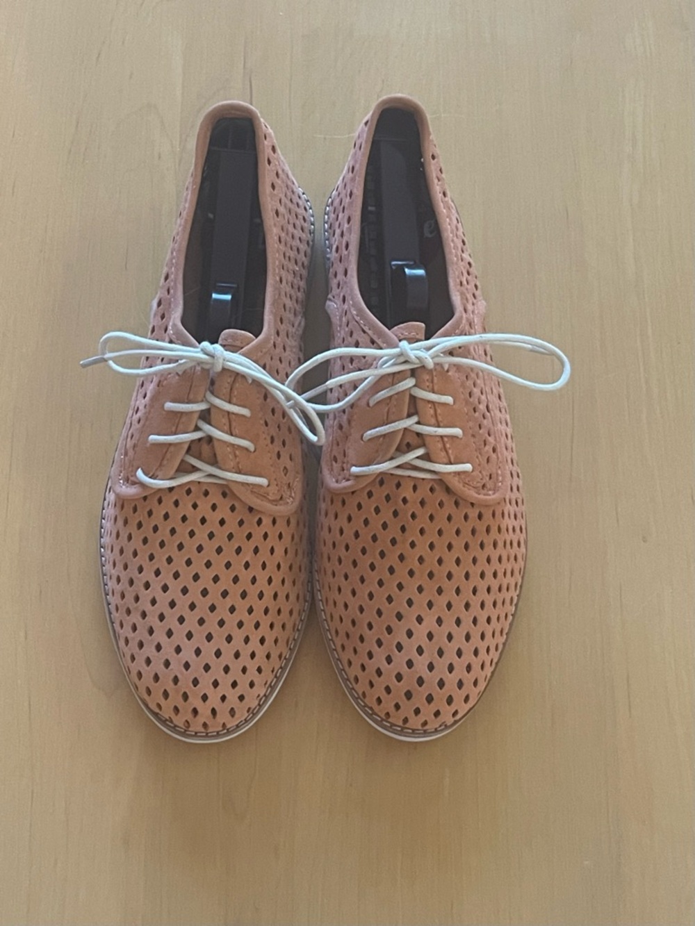 NWOT - ROLLIE DERBY PUNCH SHOES IN PUNCH BEACH